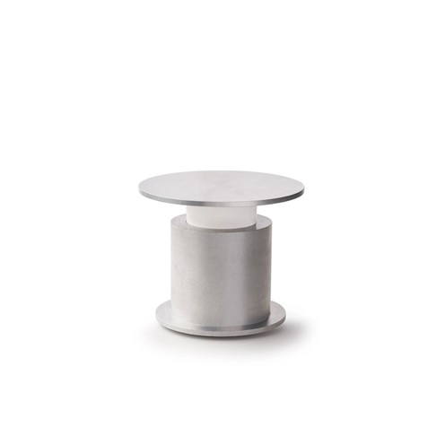 Wästberg+w241 Faro LED 2,5W 170lm 2700K CRI>90, hämardatav, IP54, laetav lauavalgusti (4h, tööaeg kuni 20h), alumiinium