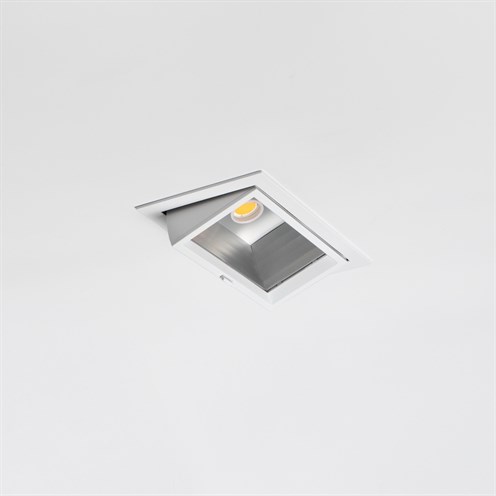 Nexia+Pull Out SQ LED 25W 2362lm 3000K CRI>90 65° UGR<13, süvisvalgusti, valge