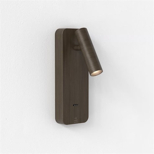 ASTRO+Enna Surface USB A+C LED 3,6W 134lm 2700K CRI>90 18°, seinavalgusti, lülitiga, pronks