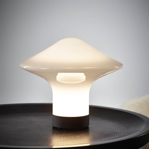 Brokis+TROTTOLA table S LED 11W 1141lm 2700-6500K CRI>90, juhtmel hämarduse lüliti, lauavalgusti, must, opaalklaas
