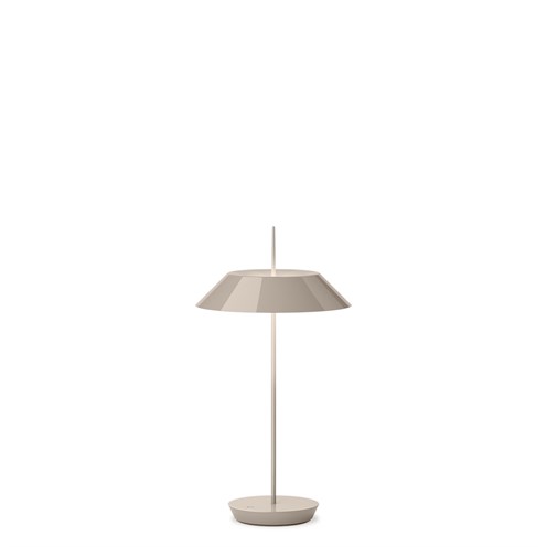 Vibia+Mayfair mini LED 2,5W 223lm 2700K CRI>90, hämardatav Touch dim, laetav lauavalgusti (tööaeg kuni 24h), beež (NCS S 4005-Y50R)
