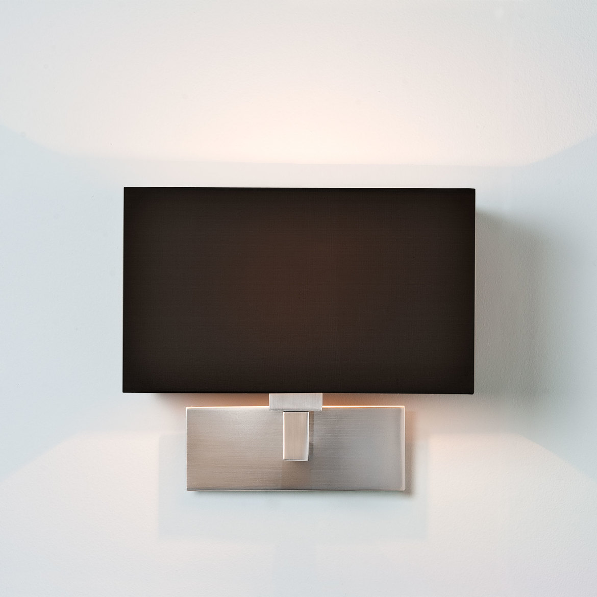 Astro vana+Park Lane Grande Max 60W E27 IP20 seinavalgusti, hämardatav, matt nikkel, ilma varjuta (tellida eraldi)